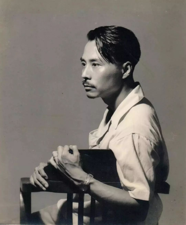 葉淺予中國(guó)畫研究院（中國(guó)國(guó)家畫院前身）第一屆副院長(zhǎng)、院委